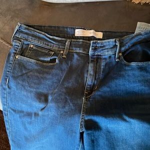 Comfortable, stylish jeans